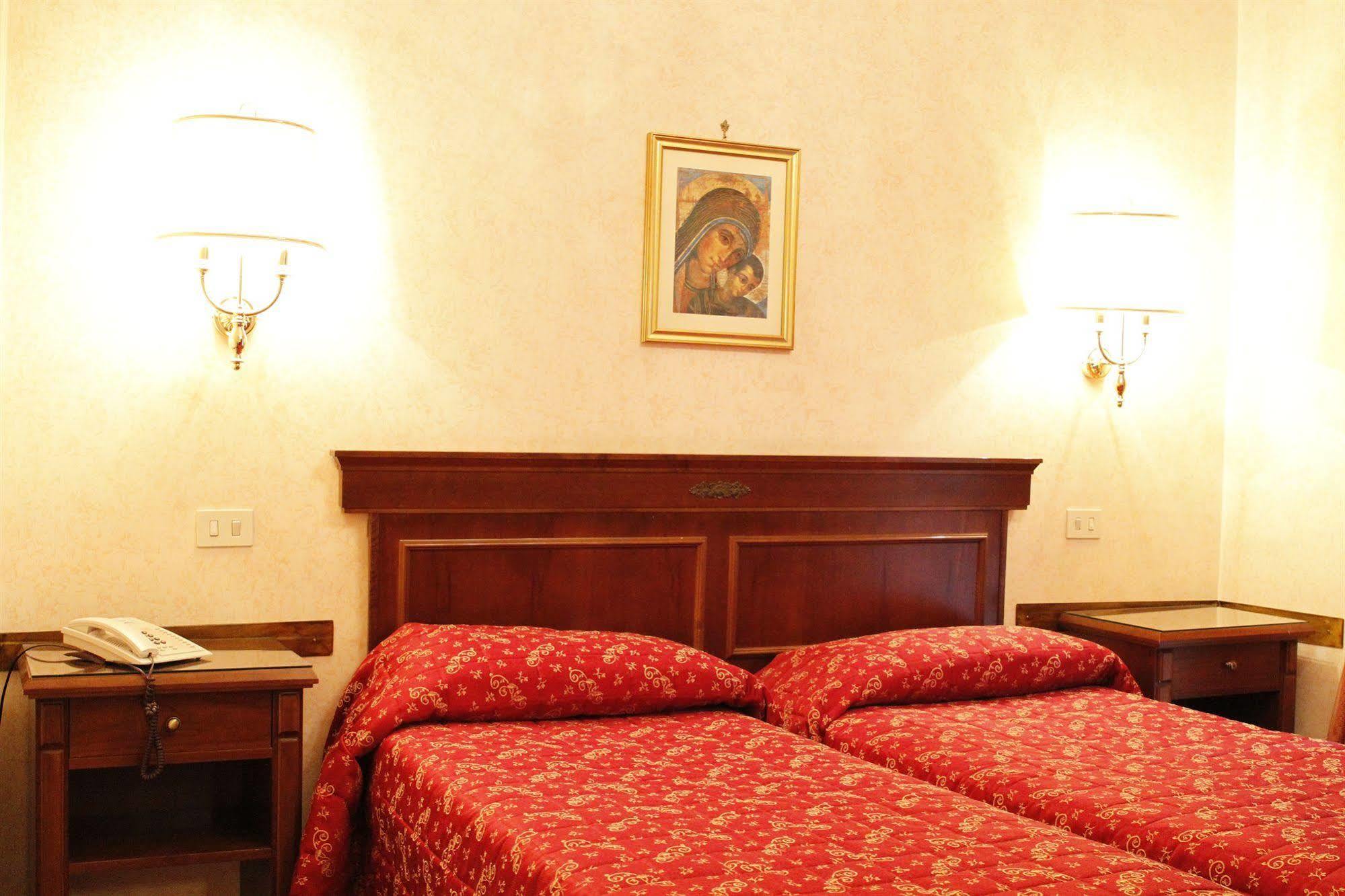 Torino 4* Rom