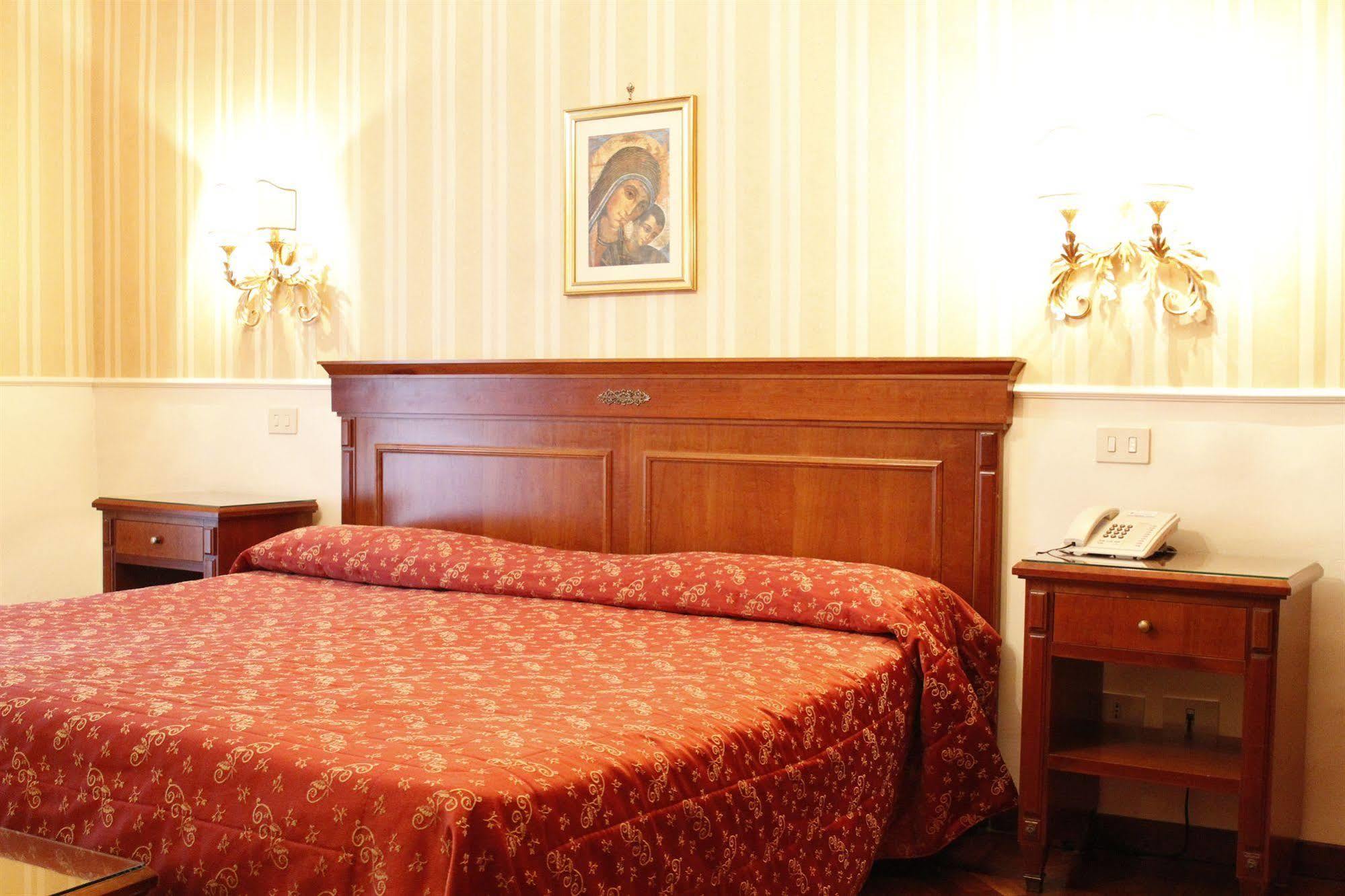 Torino 4* Rom